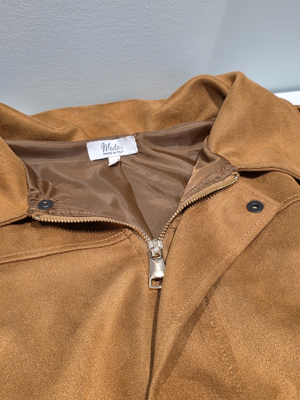 Italian Made Zip-Front Jacket - Picture 5 of 6